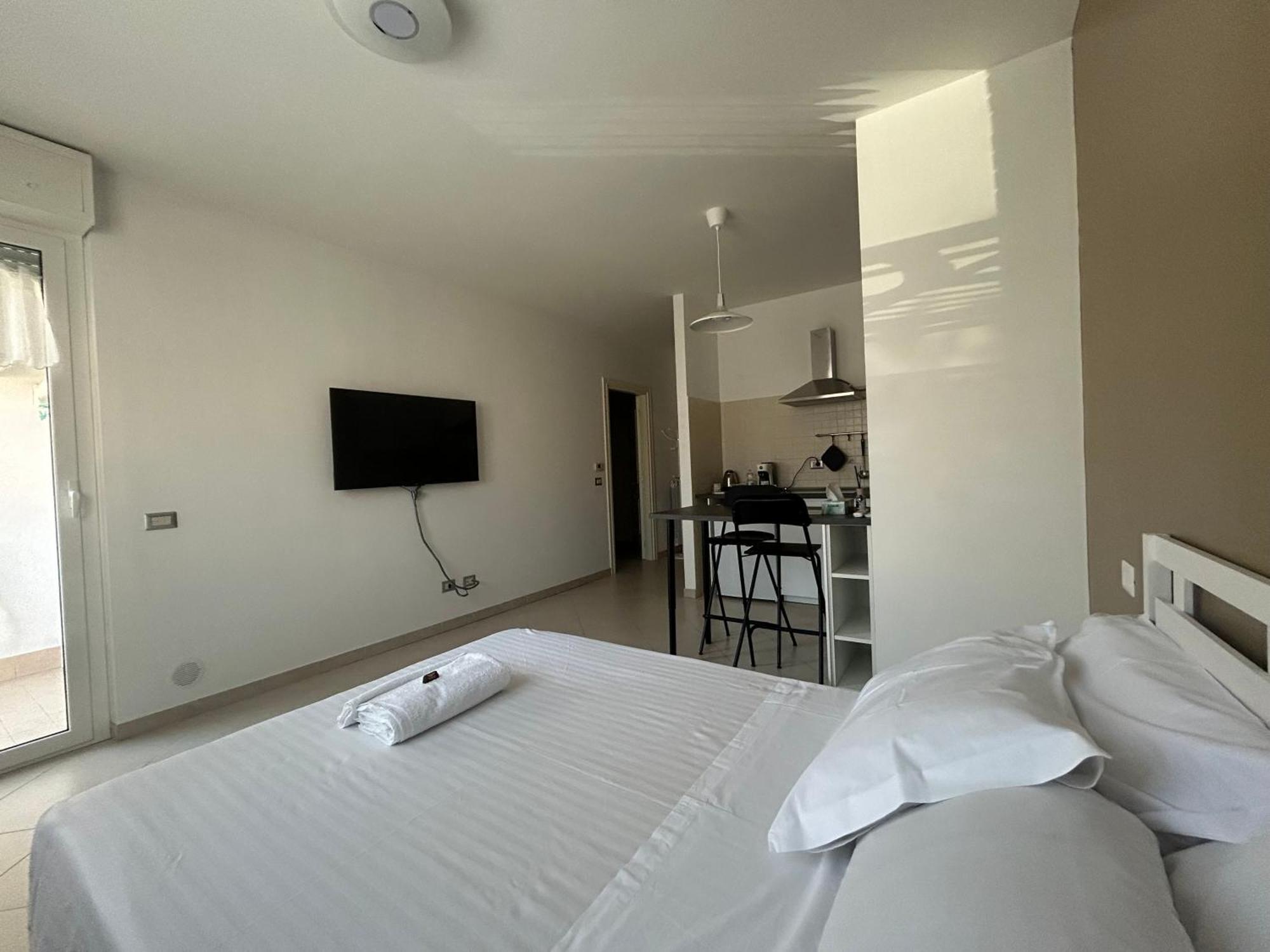 Urban Sky Loft Fiumicino Apartment Exterior foto